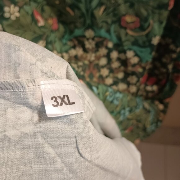 Women's 3X floral blouse - Picture 3 of 3
